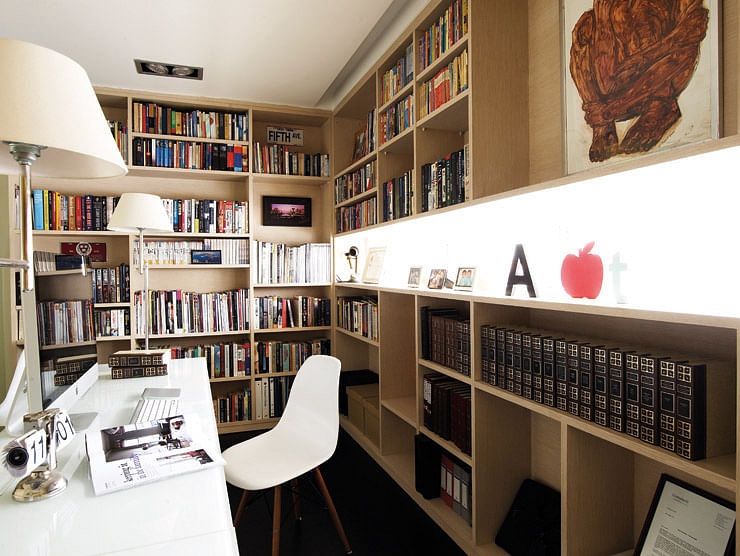 40 Bookshelf Ideas for Small Spaces: Designs for HDB and Condos