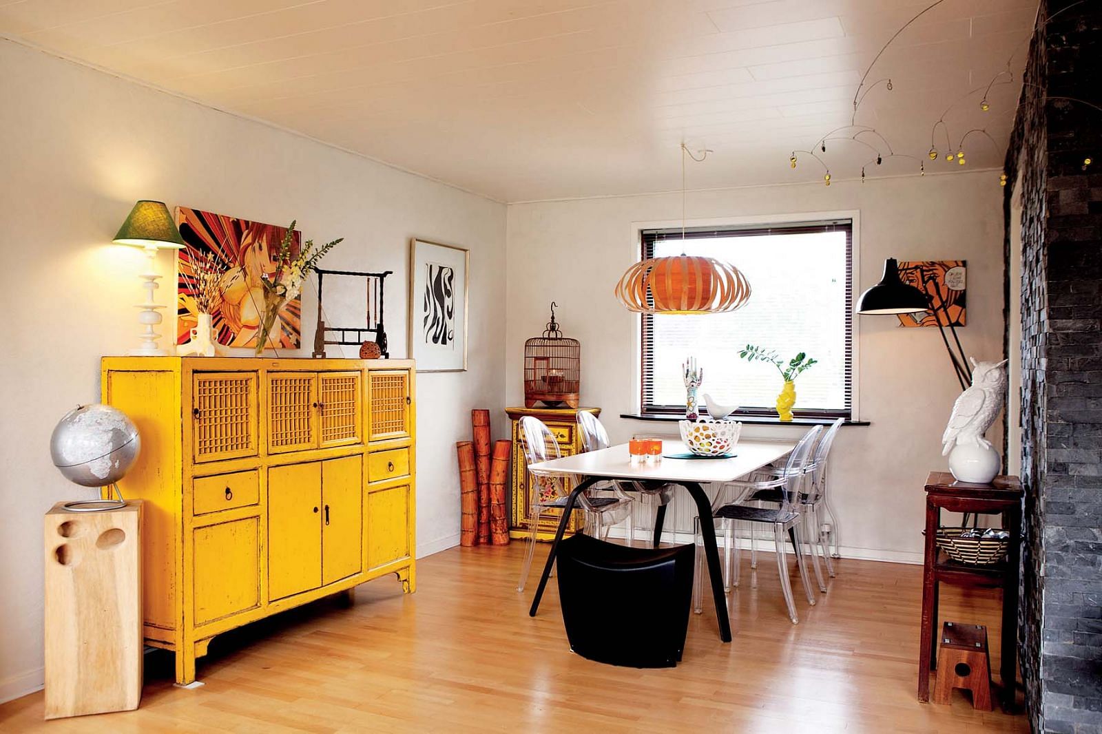 dining room, cabinet, colourful, yellow, 