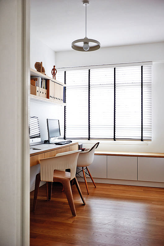 desk perpendicular to window