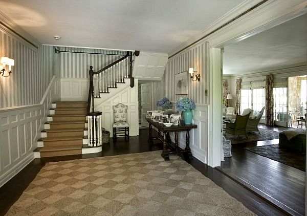 Iconic Grey Gardens In Hamptons With A 28m Price Tag Home