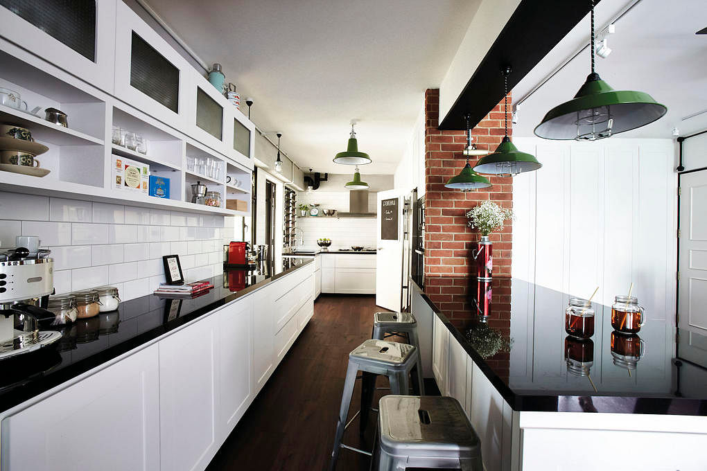 Kitchen Design Ideas From These 13 Hdb Homes Home Decor Singapore