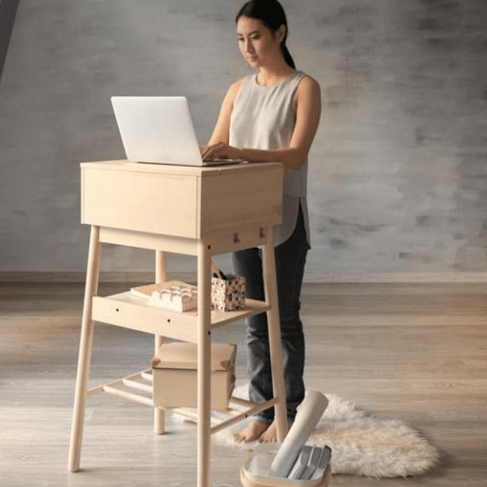 changeable height desk