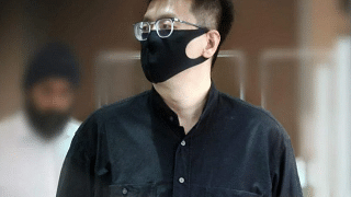 40 year old Huang Rui Xiang, Renovation Company Owner Scammed $160,000 from 40 Customers